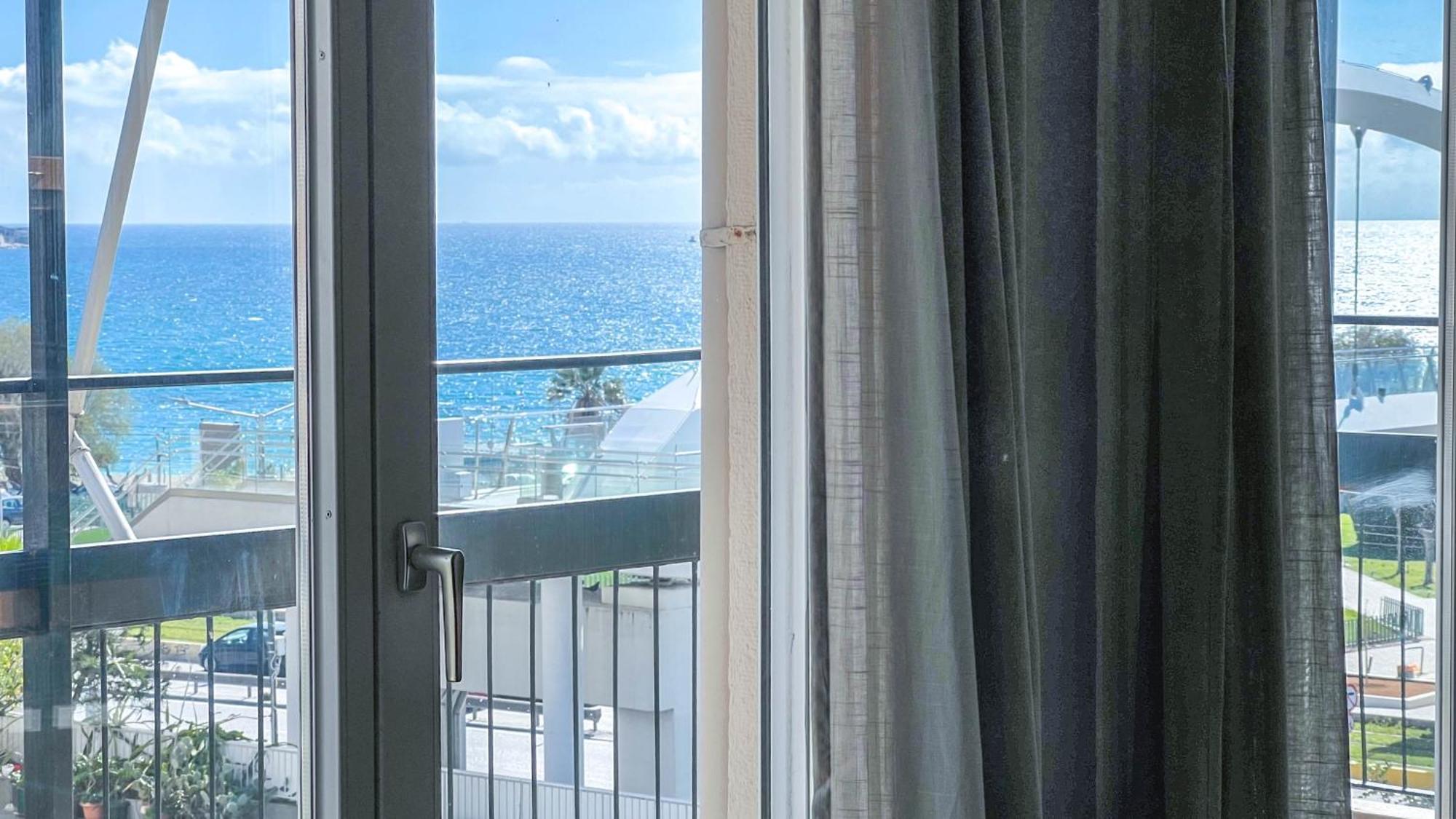 Alimos Sea View Family Apartment Athens Exterior photo